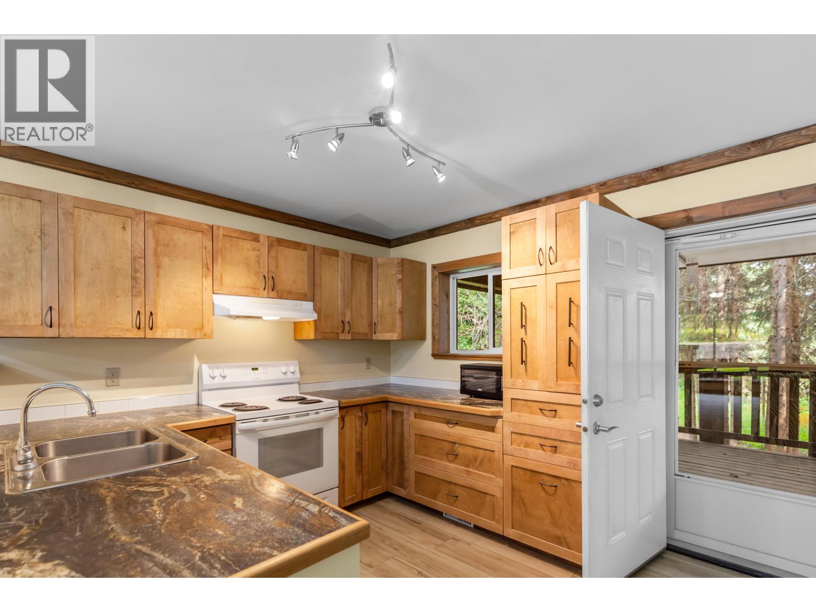 3416 HAYMAN CRESCENT, Quesnel