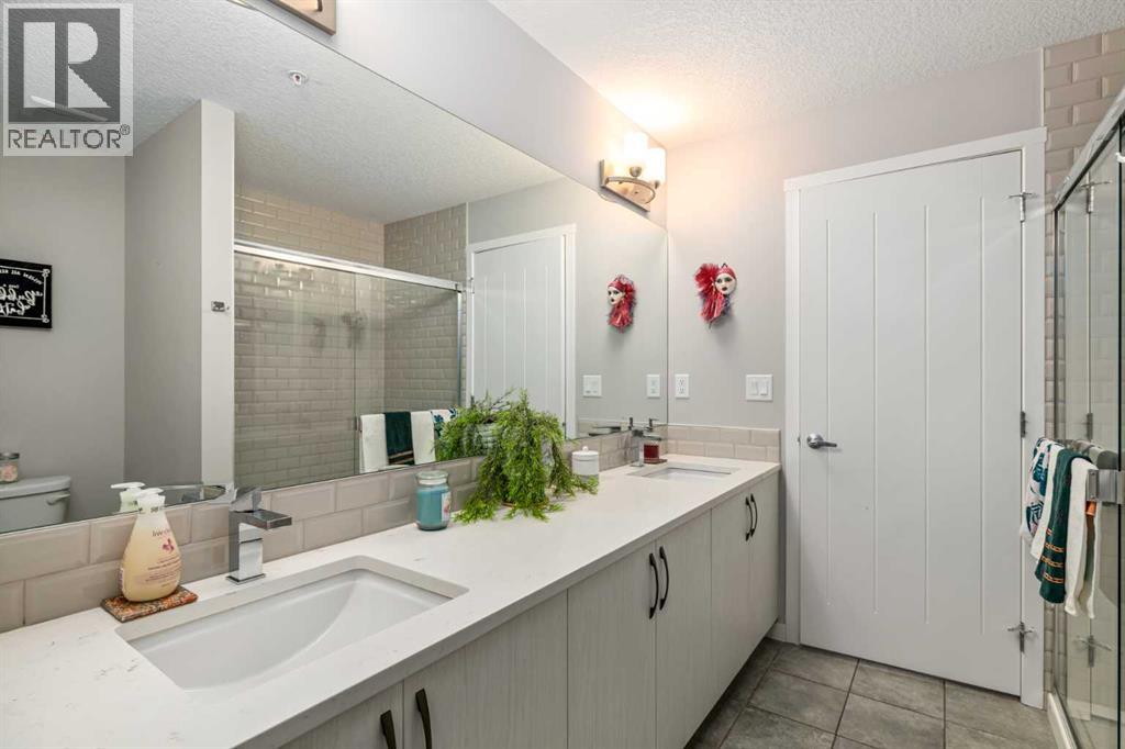 Single Family House for Sale in   Harvest Hills Common NE Harvest Hills Calgary 