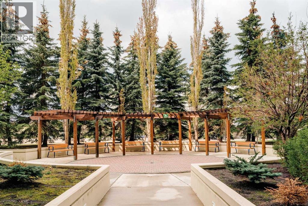 Single Family House for Sale in    Avenue SW Downtown West End Calgary 