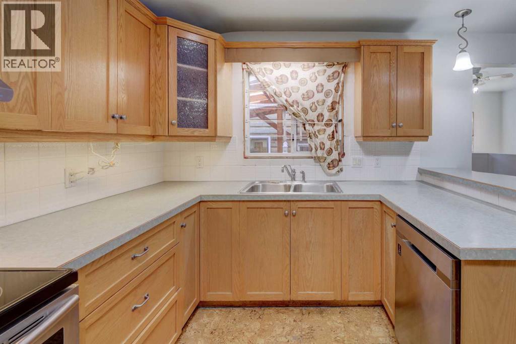 Single Family House Bungalow for Sale in   Avenue NW Bowness Calgary 