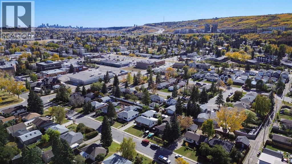 Single Family House Bungalow for Sale in   Avenue NW Bowness Calgary 
