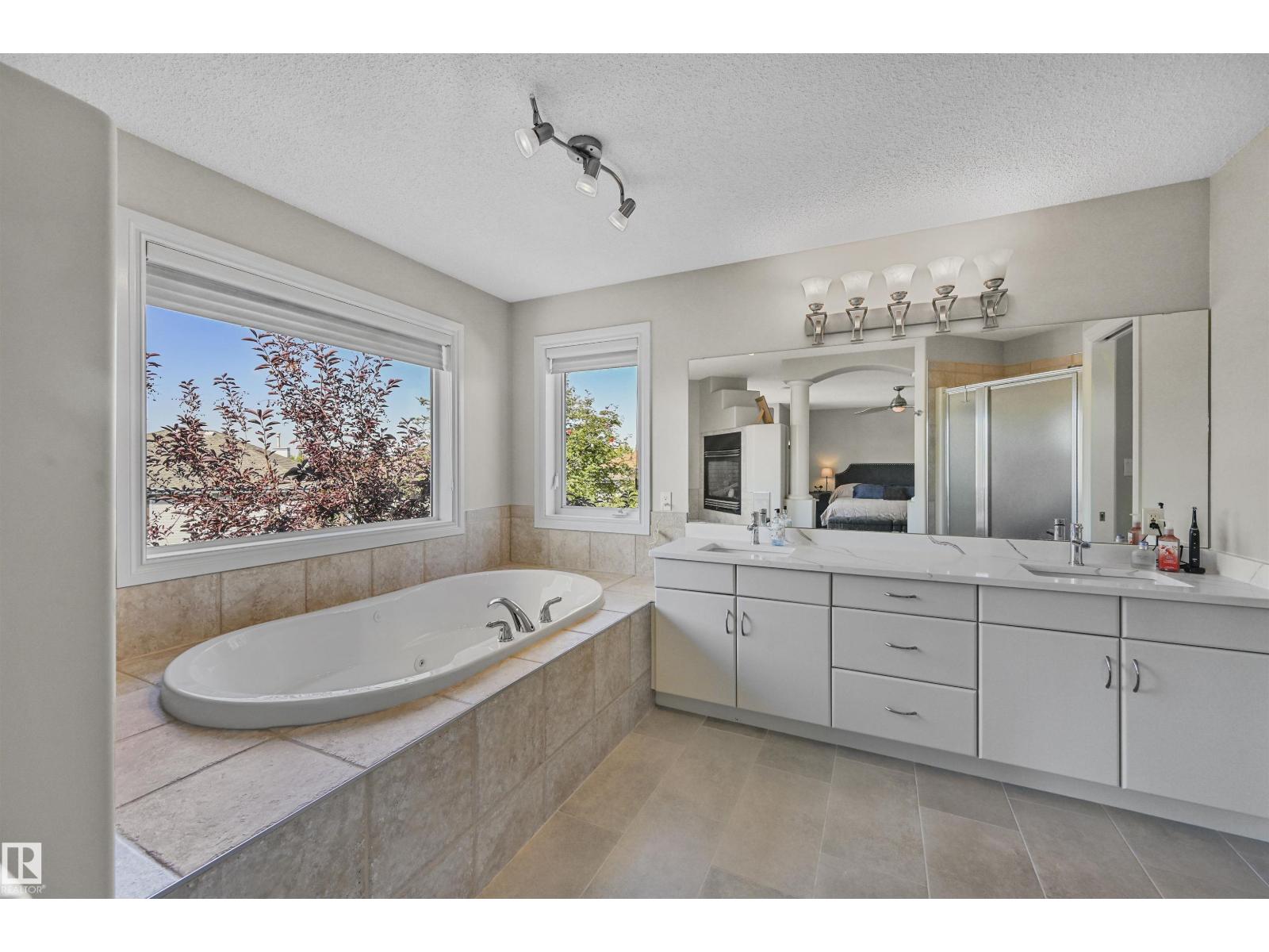 1516 THOROGOOD CL NW, Edmonton