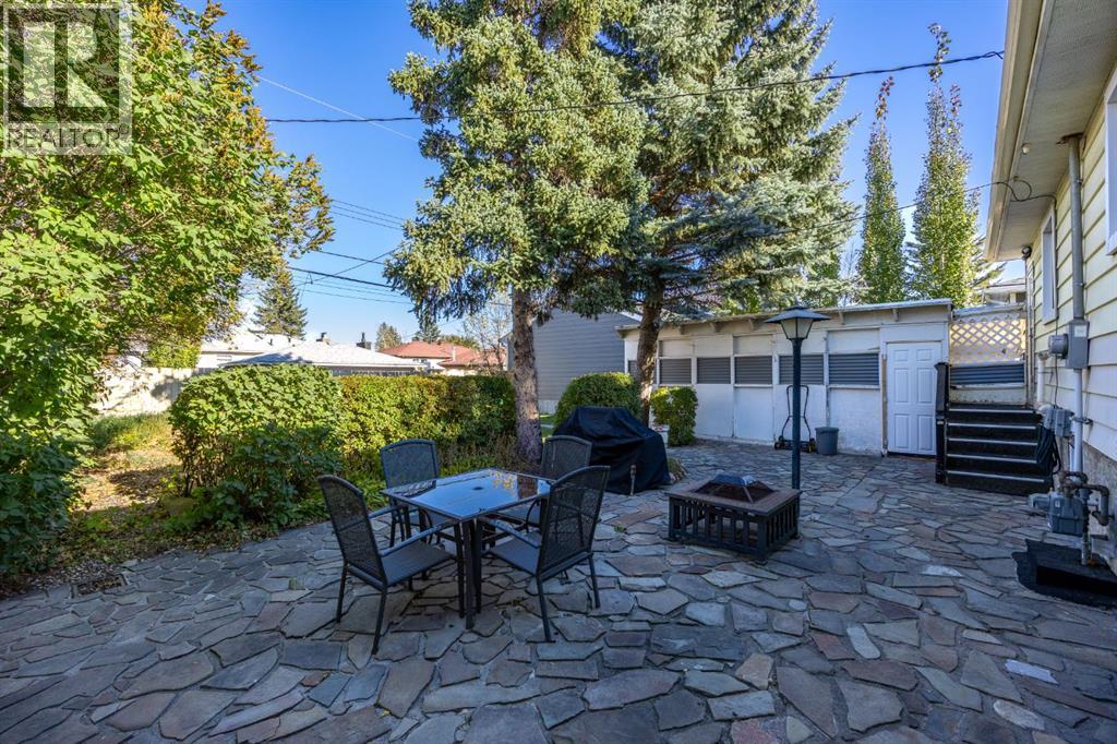 Single Family House Bungalow for Sale in   Avenue NW Bowness Calgary 