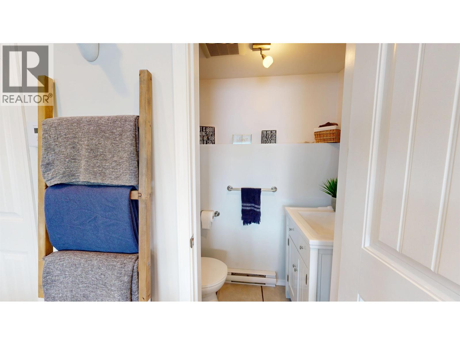 3937 CANIM-HENDRIX LAKE ROAD, Canim Lake