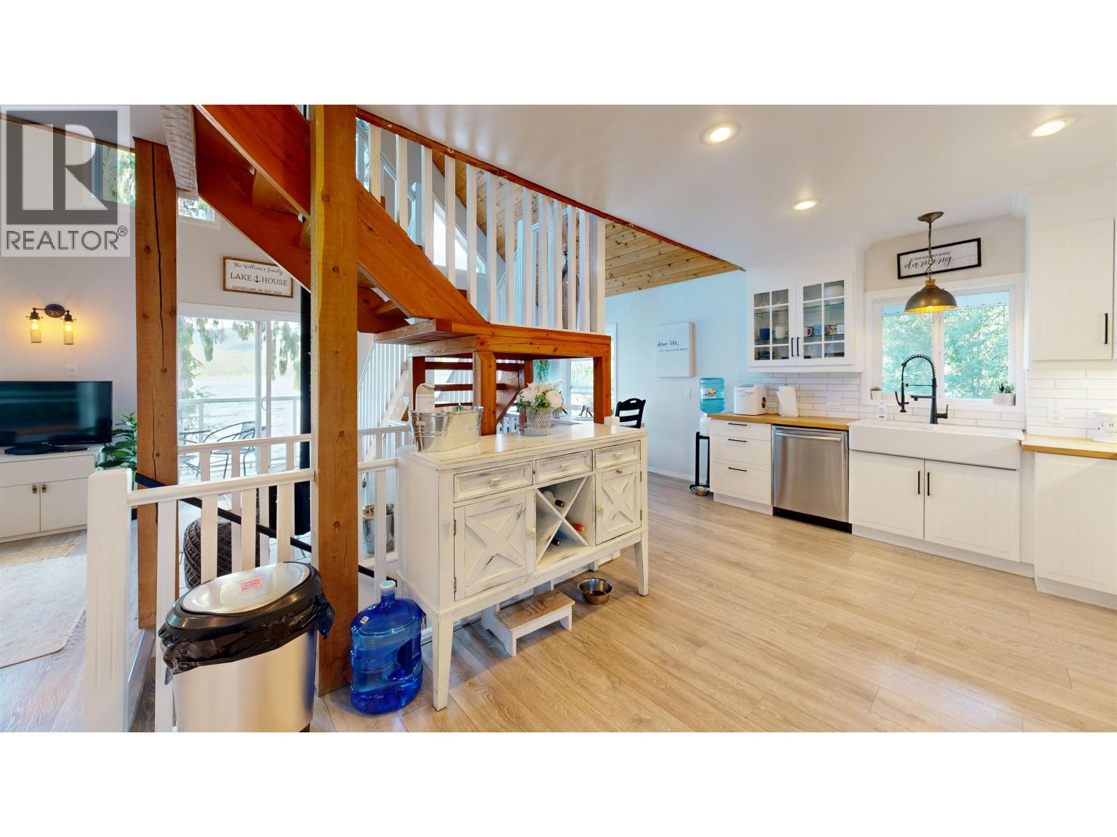 3937 CANIM-HENDRIX LAKE ROAD, Canim Lake