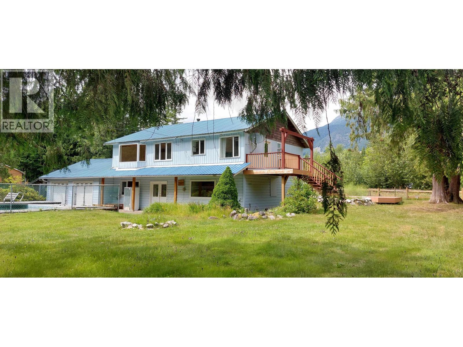 2448 MACKENZIE HIGHWAY, Bella Coola