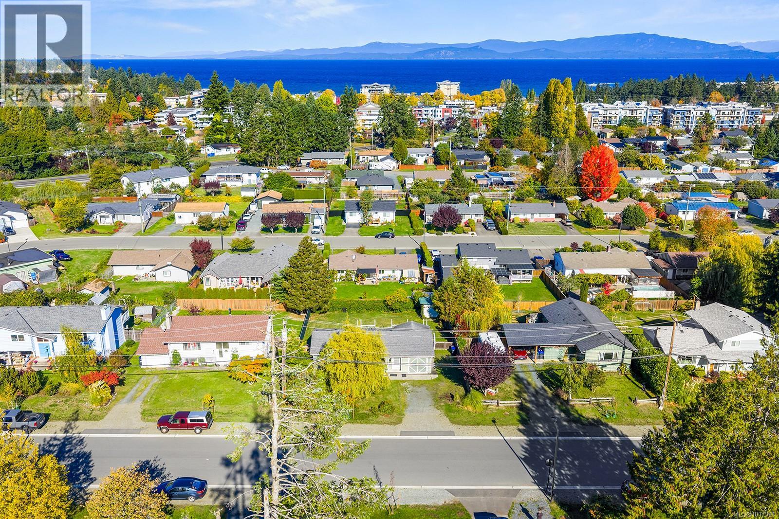  195 Moss Avenue, Parksville
