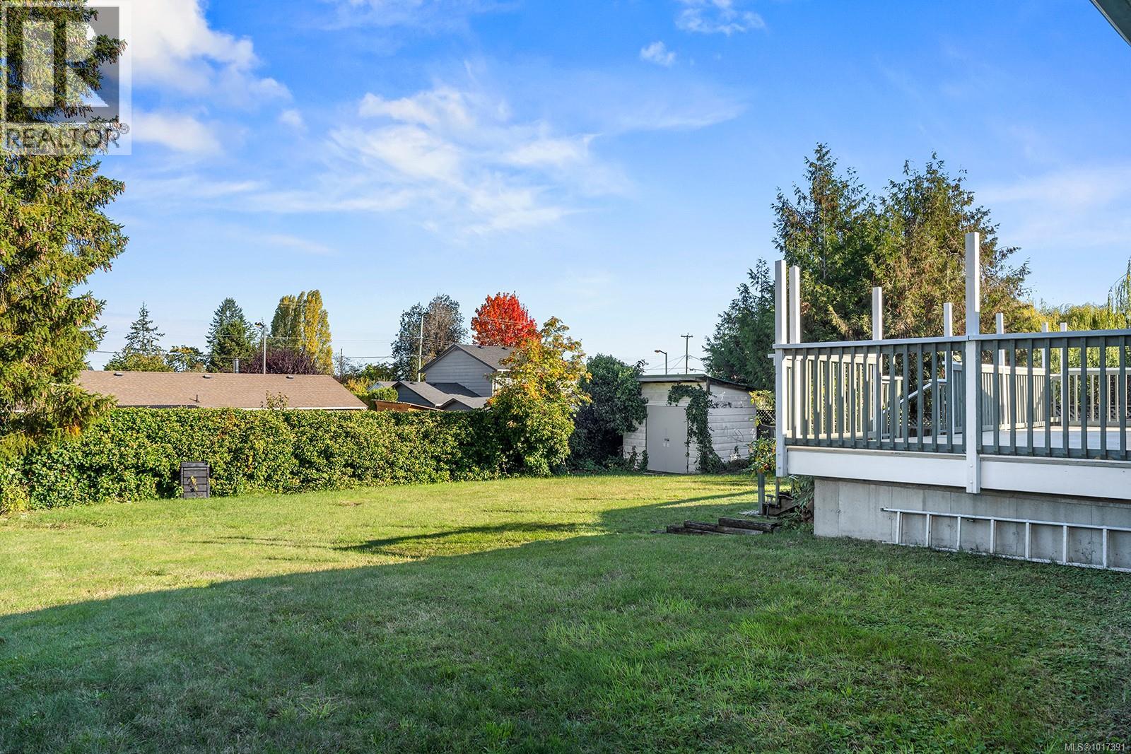  195 Moss Avenue, Parksville
