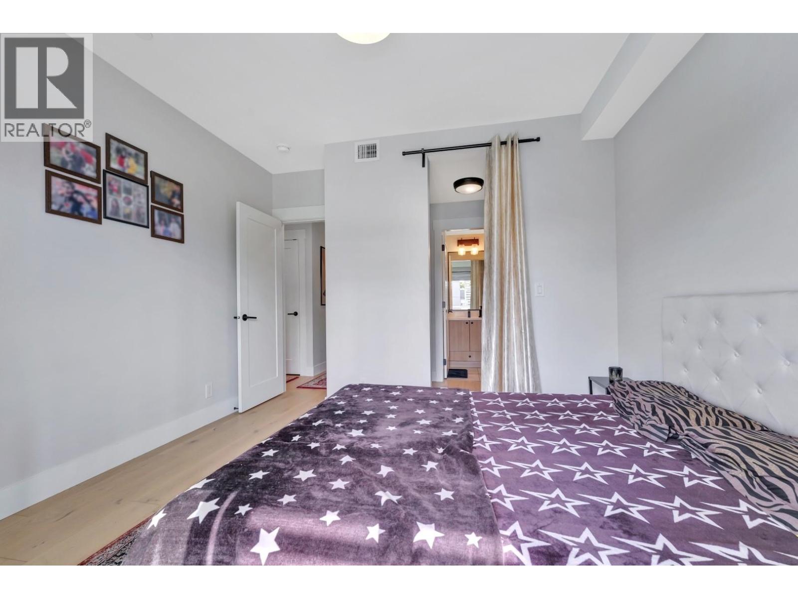 411 22226 BROWN AVENUE, Maple Ridge