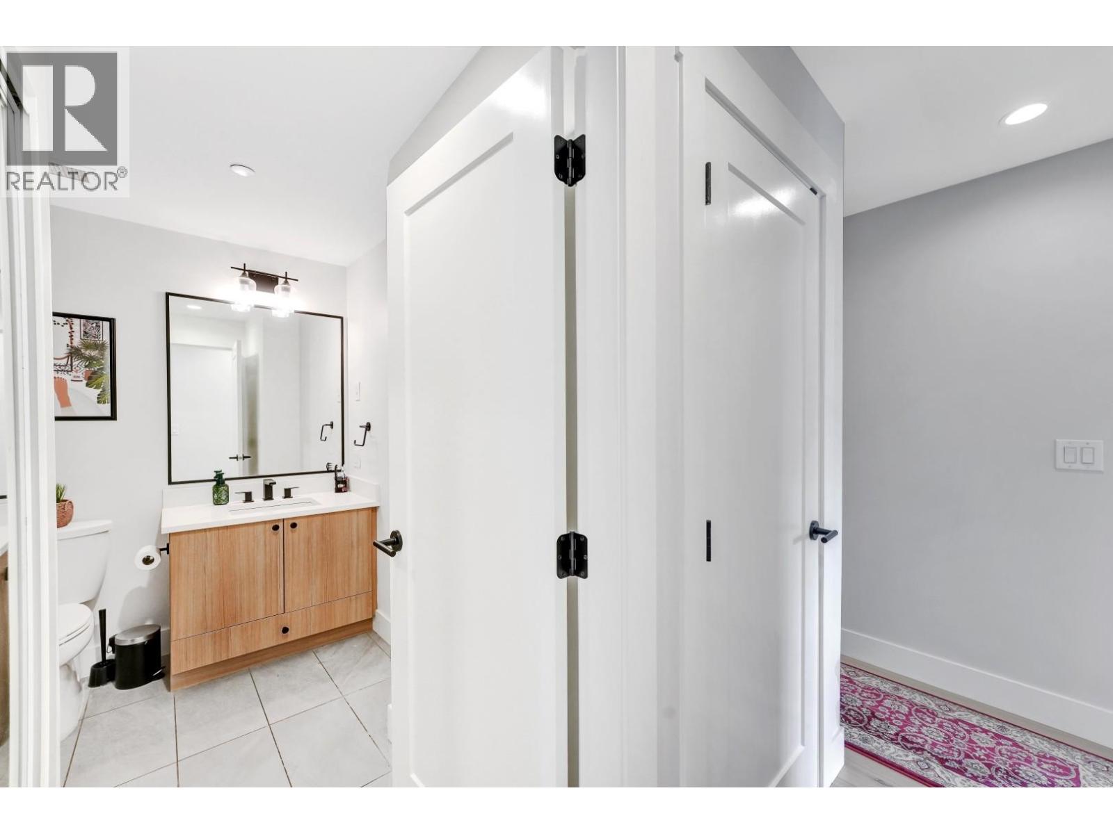 411 22226 BROWN AVENUE, Maple Ridge