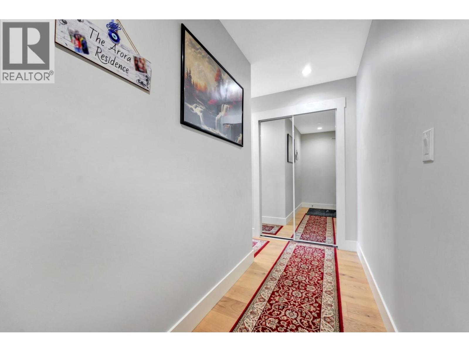 411 22226 BROWN AVENUE, Maple Ridge