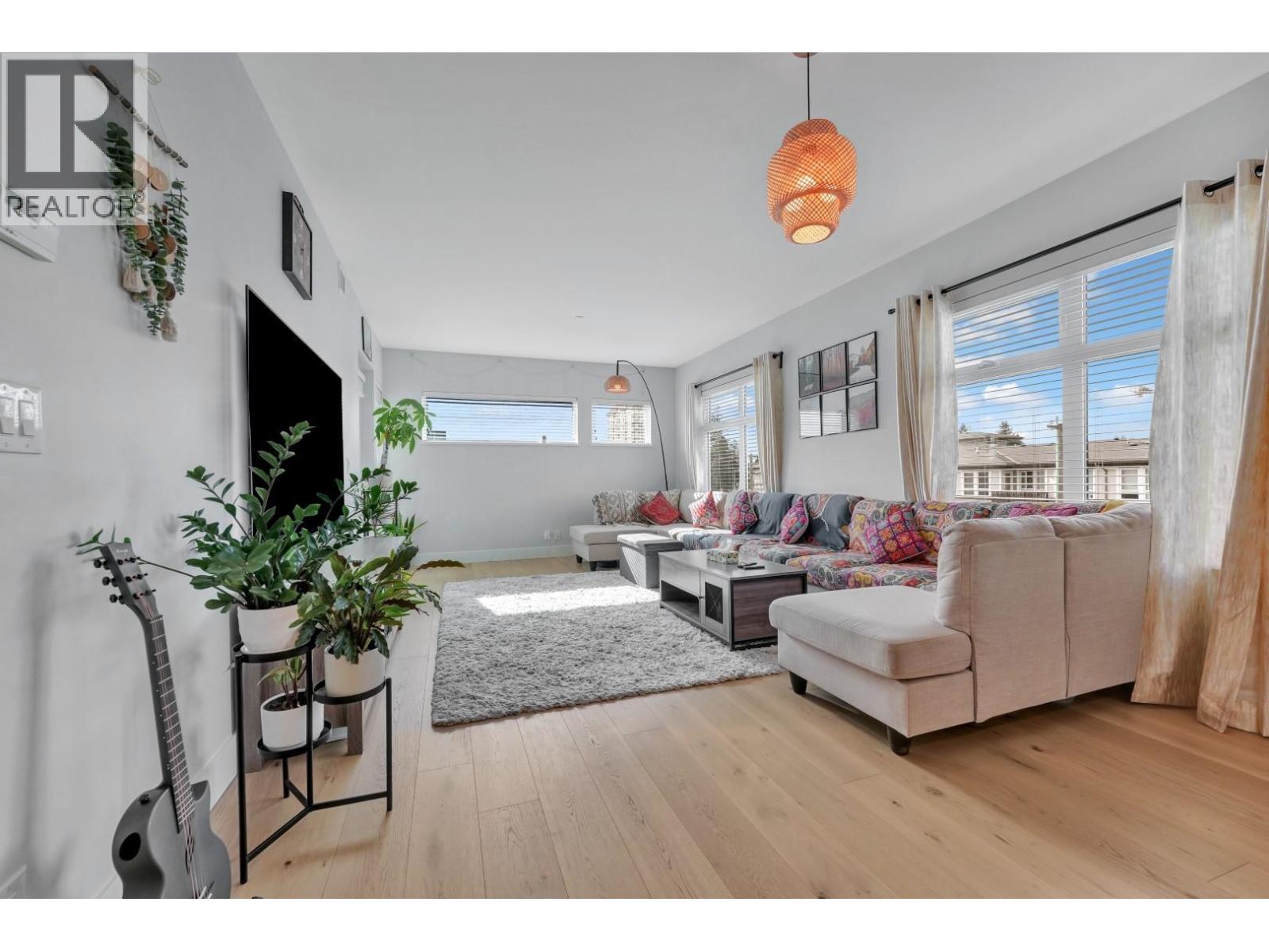 411 22226 BROWN AVENUE, Maple Ridge