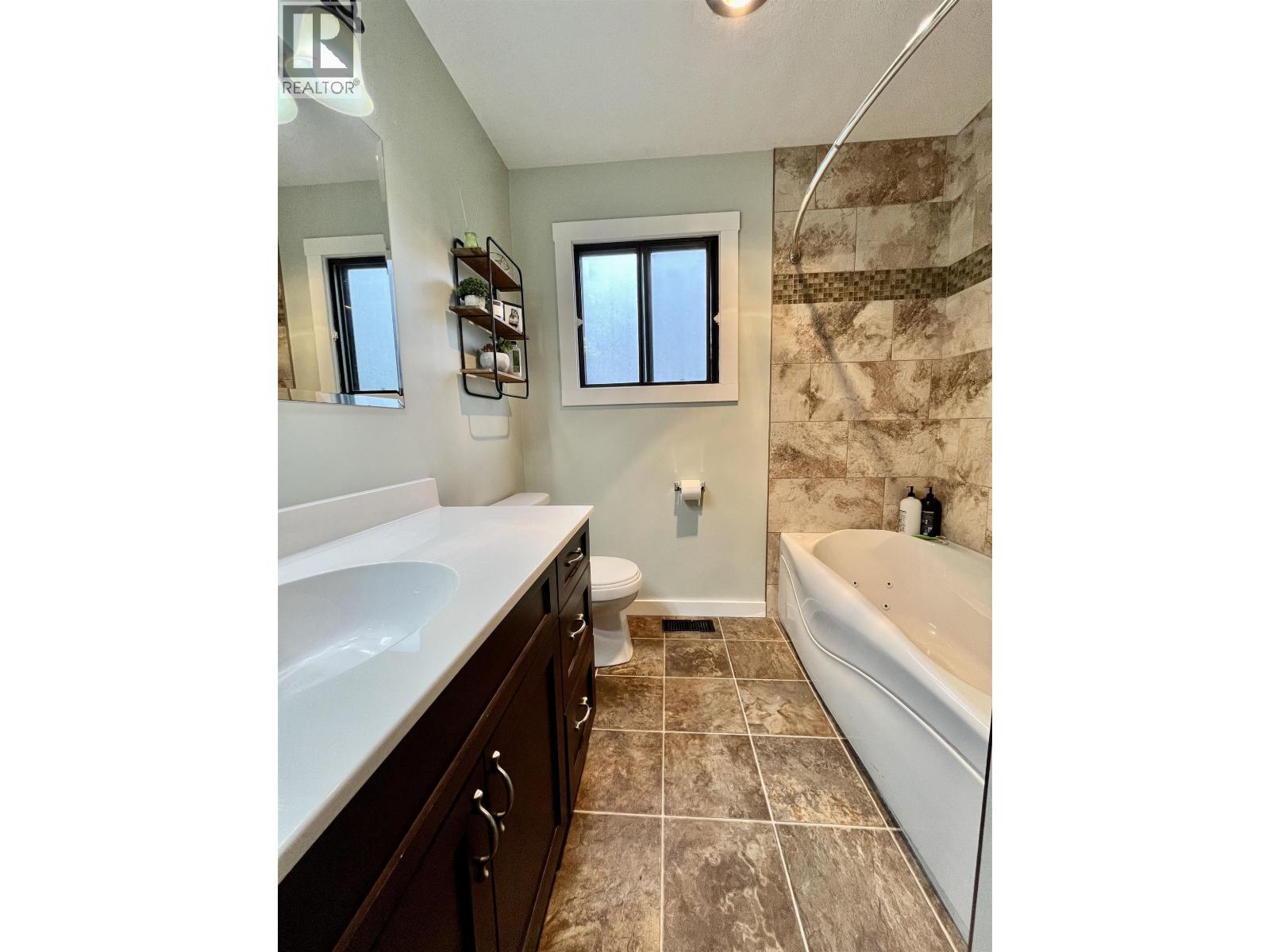 1415 N 12TH AVENUE, Williams Lake