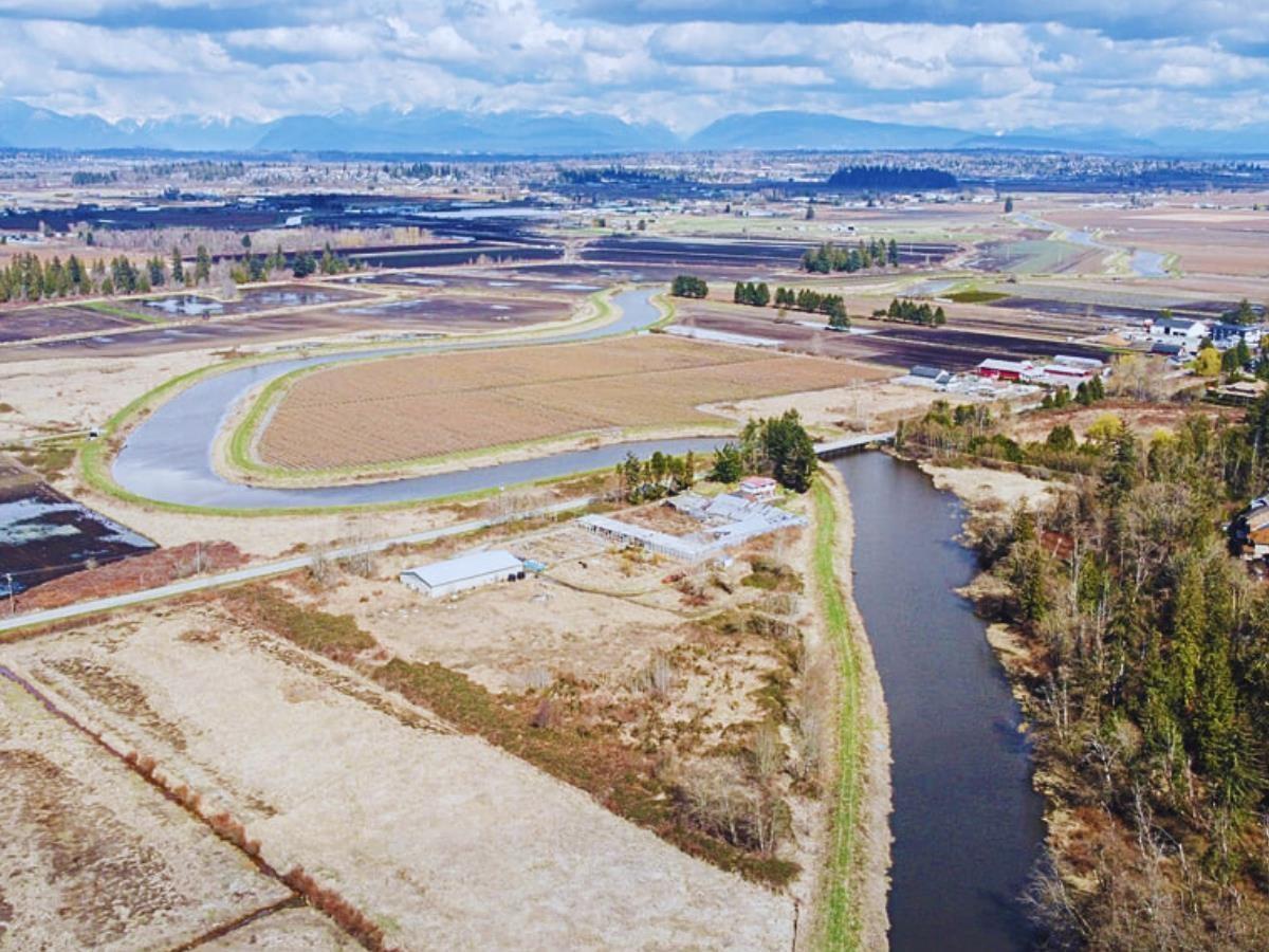 15442 40 AVENUE, Surrey