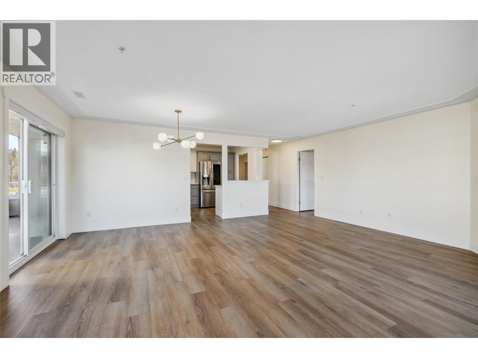 307 1967 Underhill Street, Kelowna