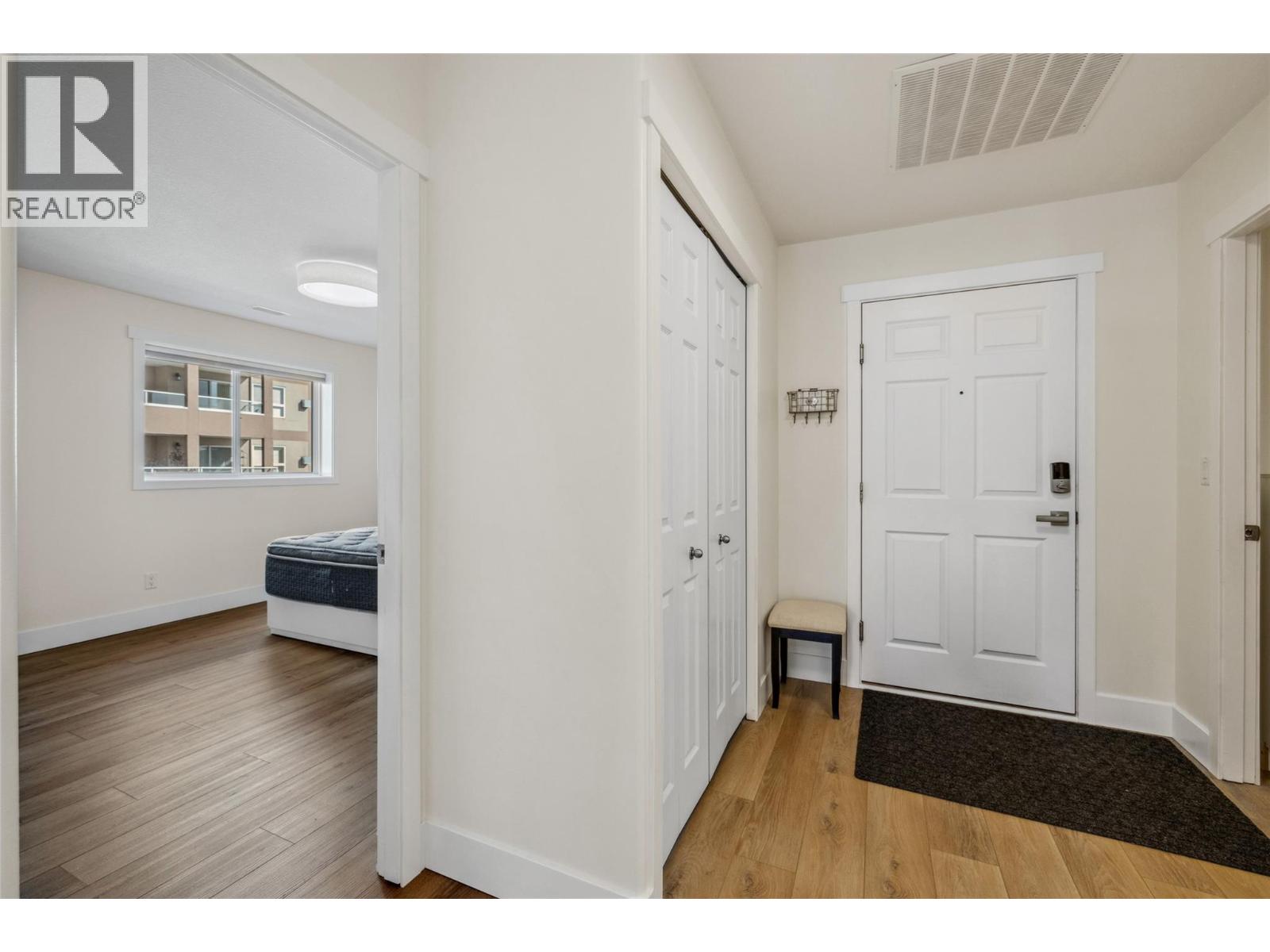 307 1967 Underhill Street, Kelowna