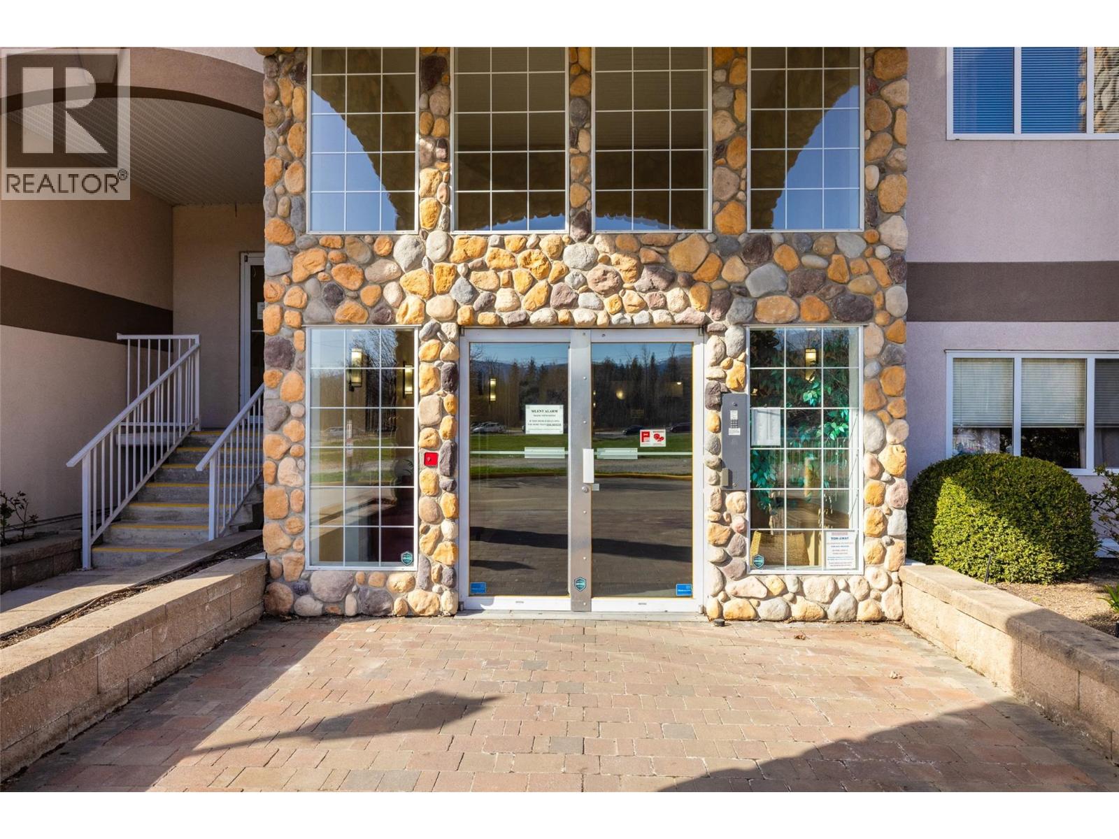 307 1967 Underhill Street, Kelowna