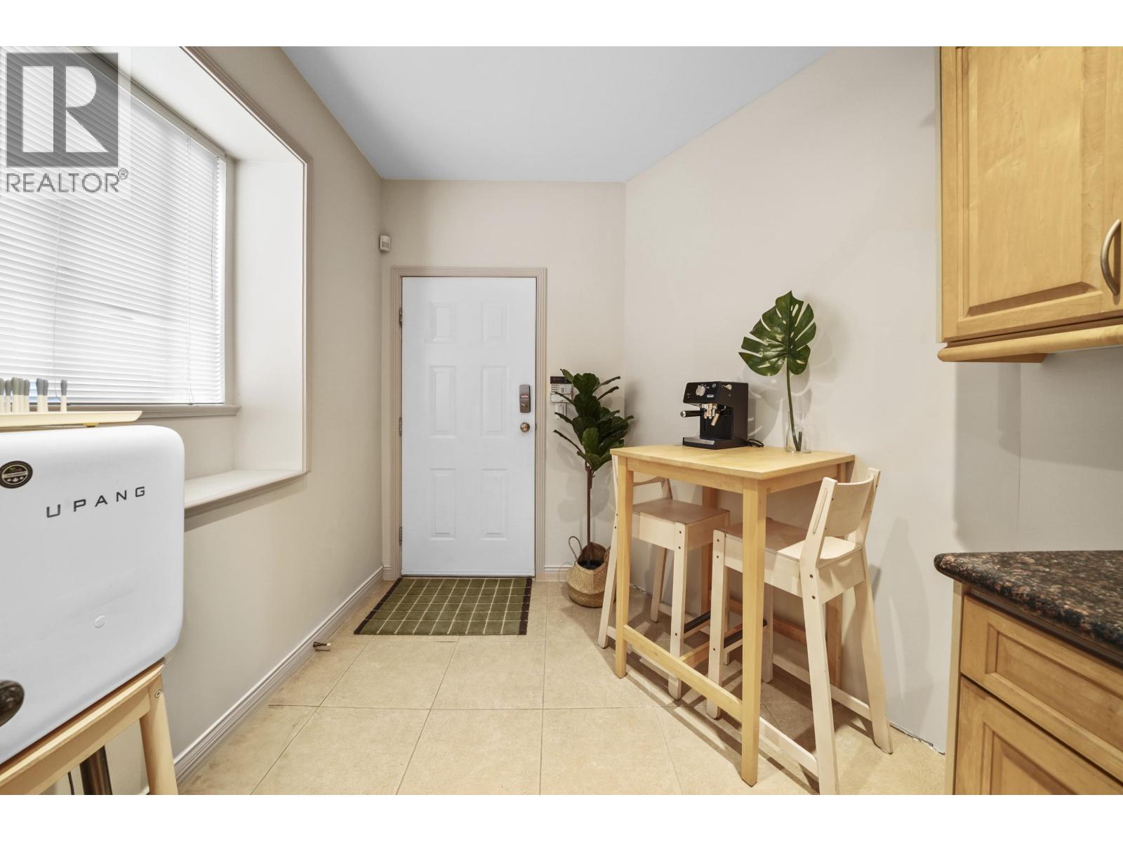 4857 VICTORY STREET, Burnaby