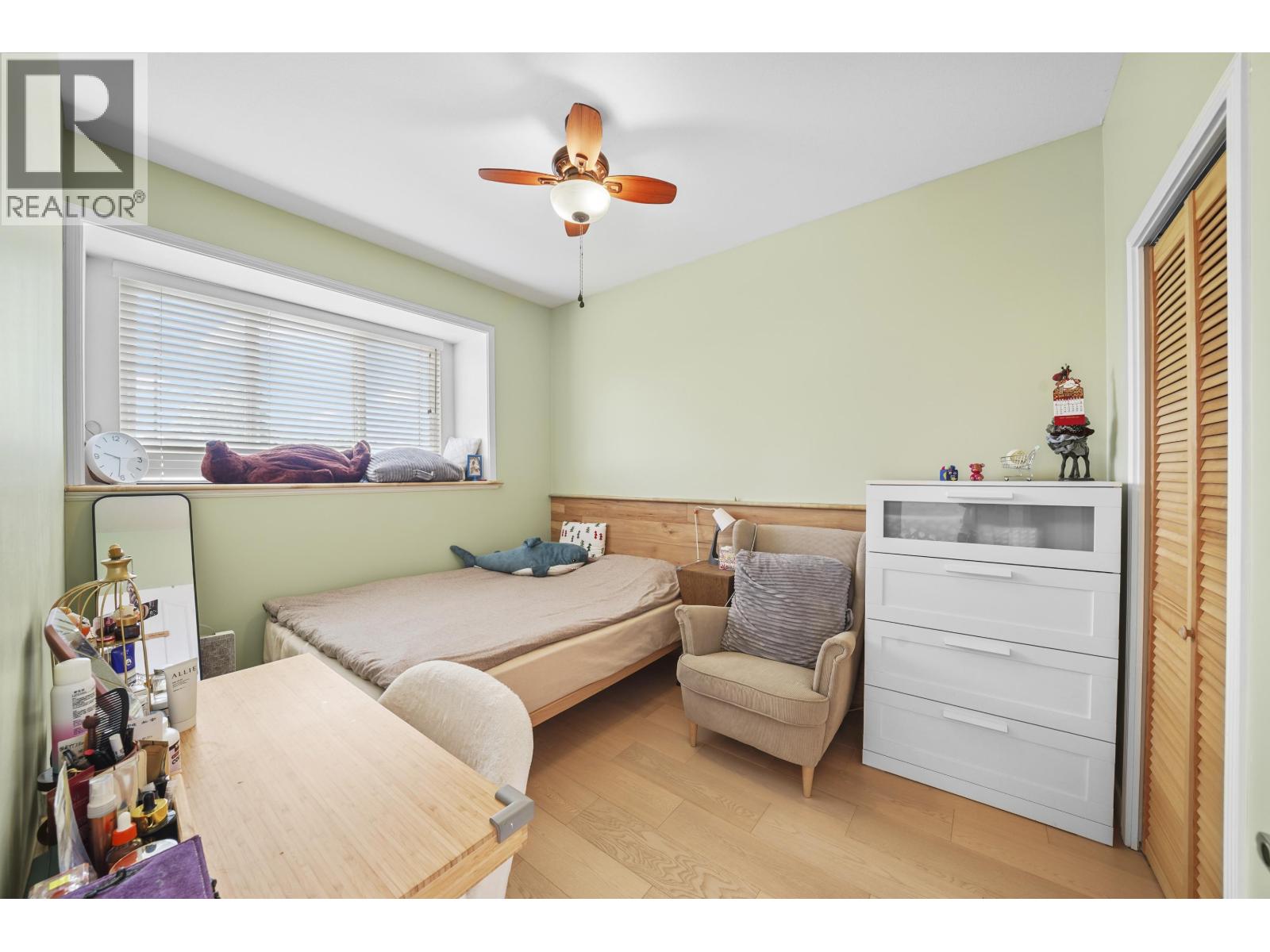 4857 VICTORY STREET, Burnaby