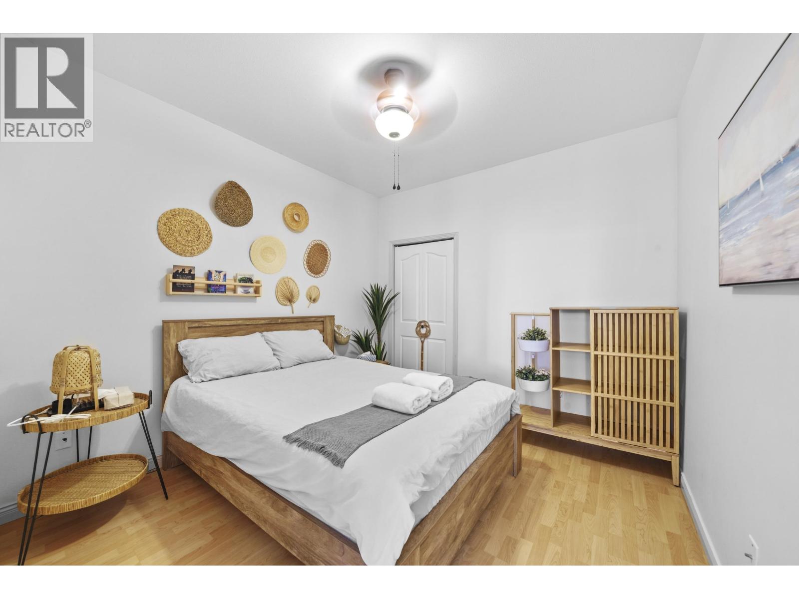 4857 VICTORY STREET, Burnaby