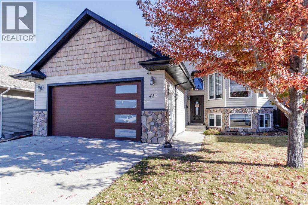 42 Lindman Close, Sylvan Lake