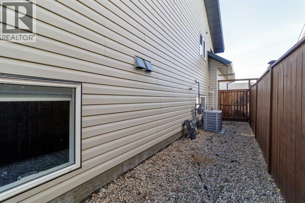 42 Lindman Close, Sylvan Lake