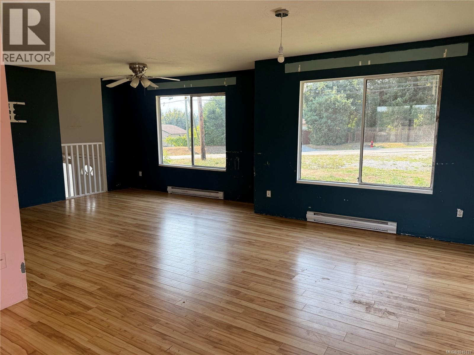 1654 Cedar Rd, Nanaimo