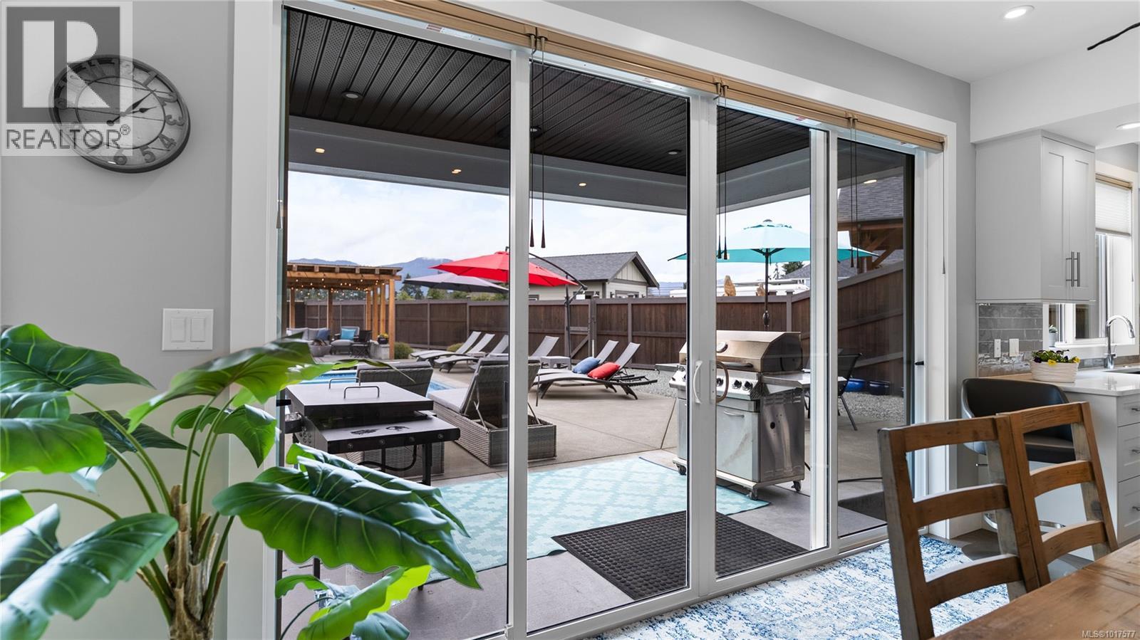  7267 Lakefront Drive, Lake Cowichan