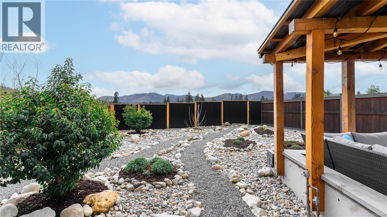  7267 Lakefront Drive, Lake Cowichan