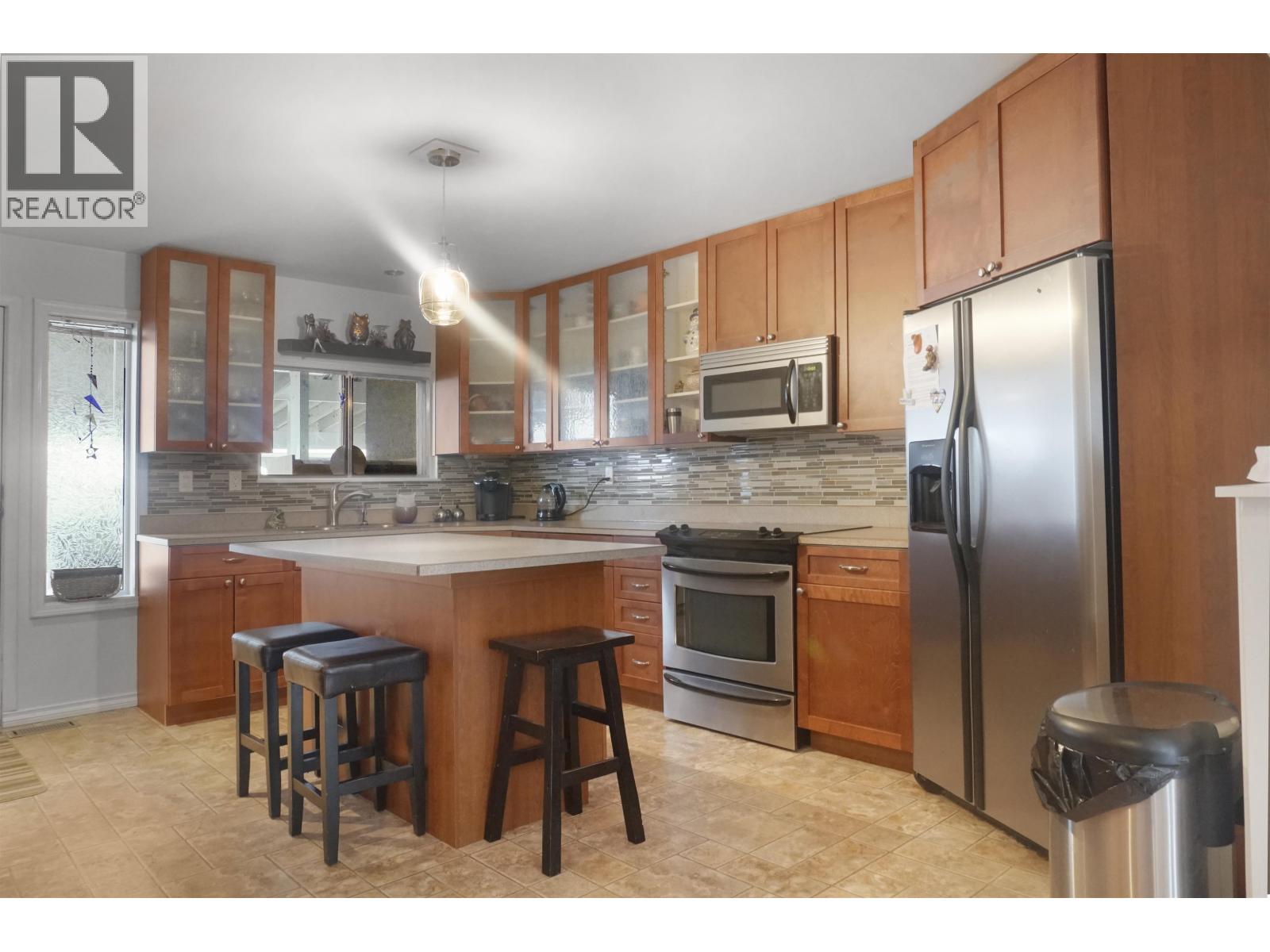 22 486 QUATSINO BOULEVARD, Kitimat