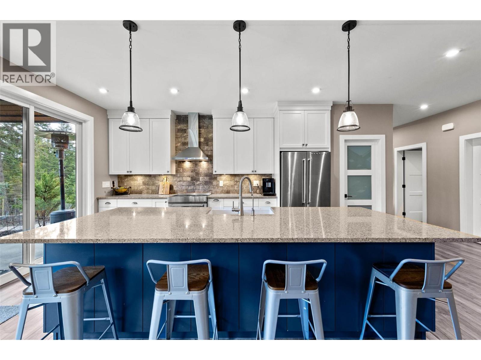 6560 FAWNHILL Road, Kamloops