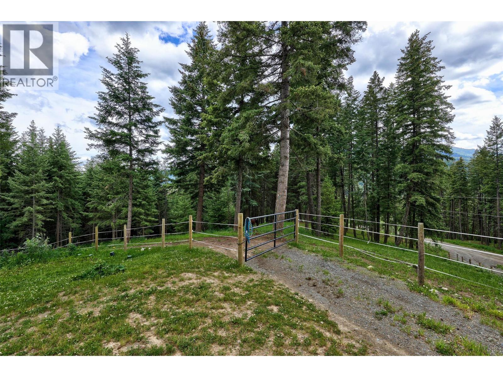 6560 FAWNHILL Road, Kamloops