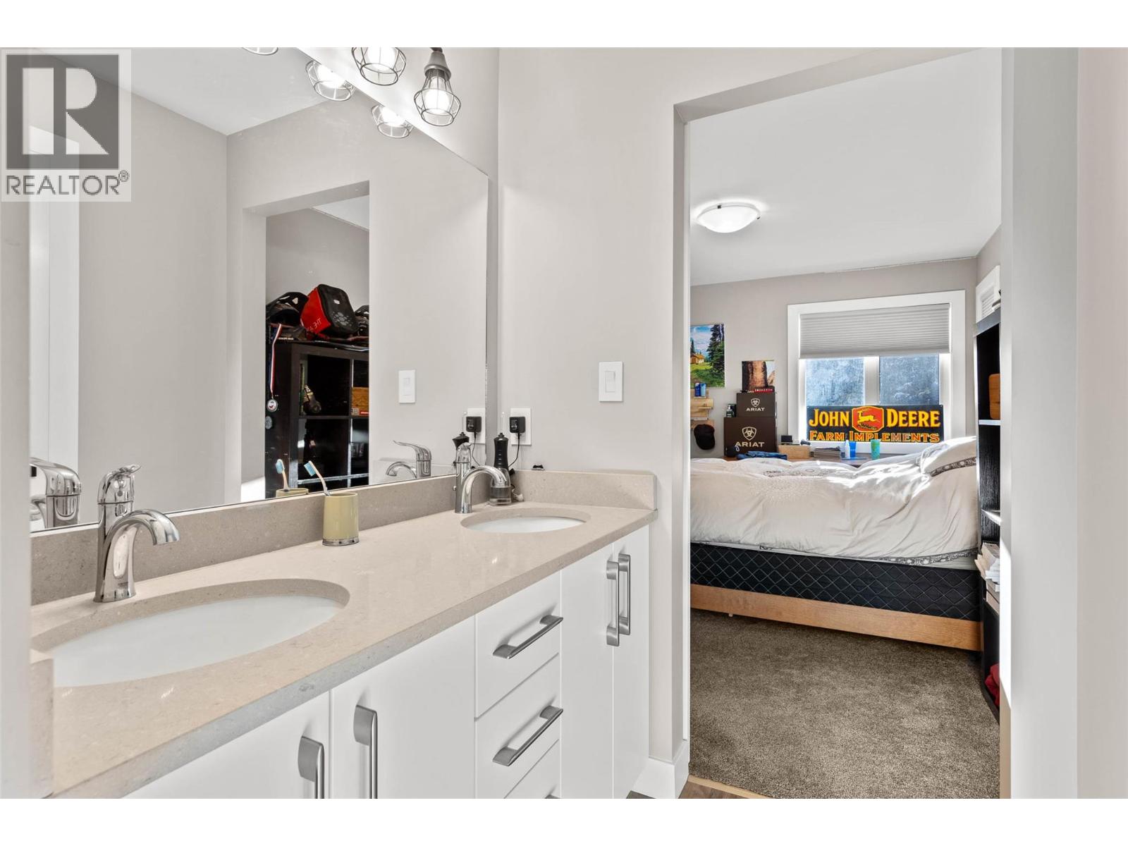 6560 FAWNHILL Road, Kamloops