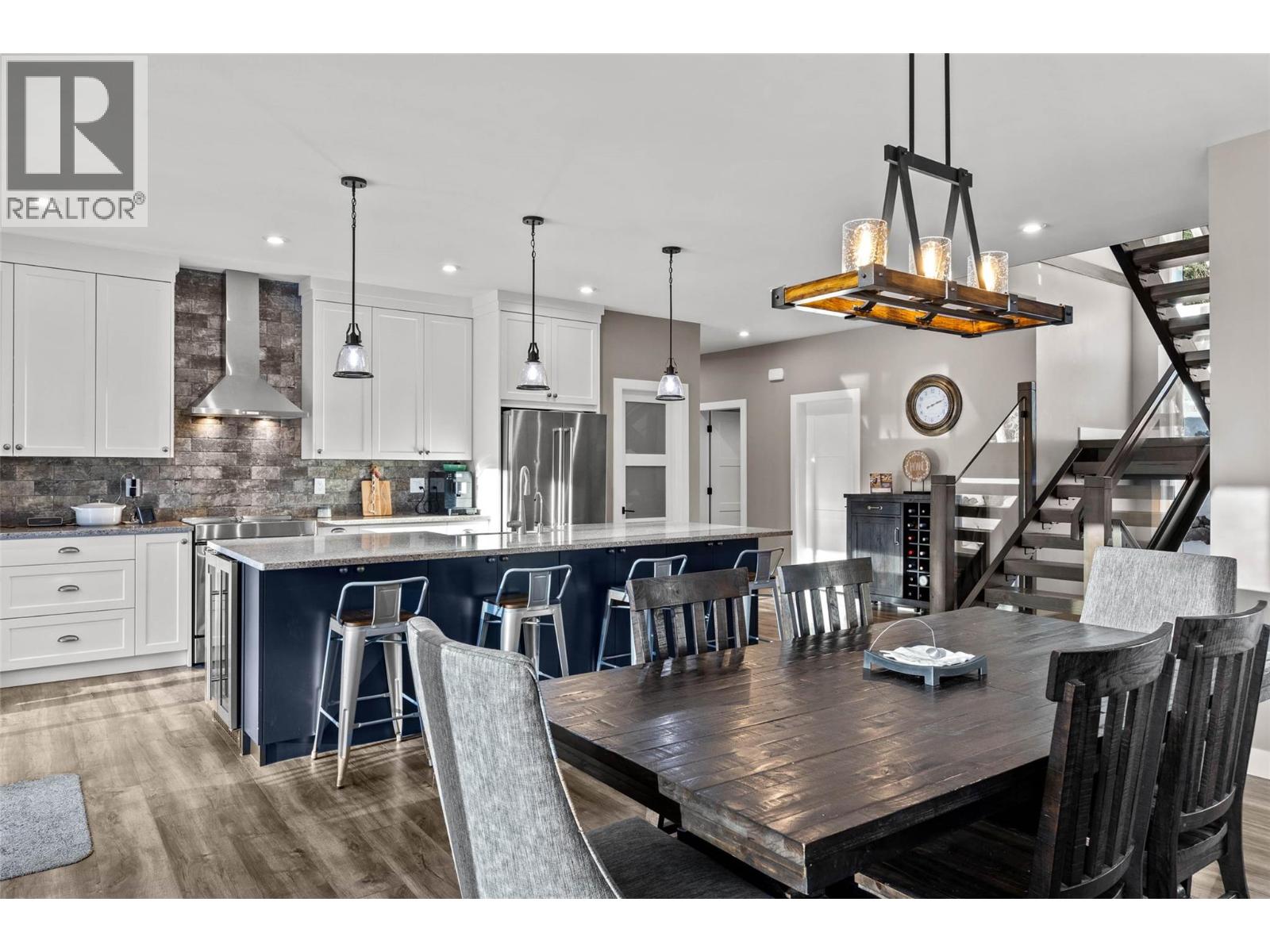 6560 FAWNHILL Road, Kamloops