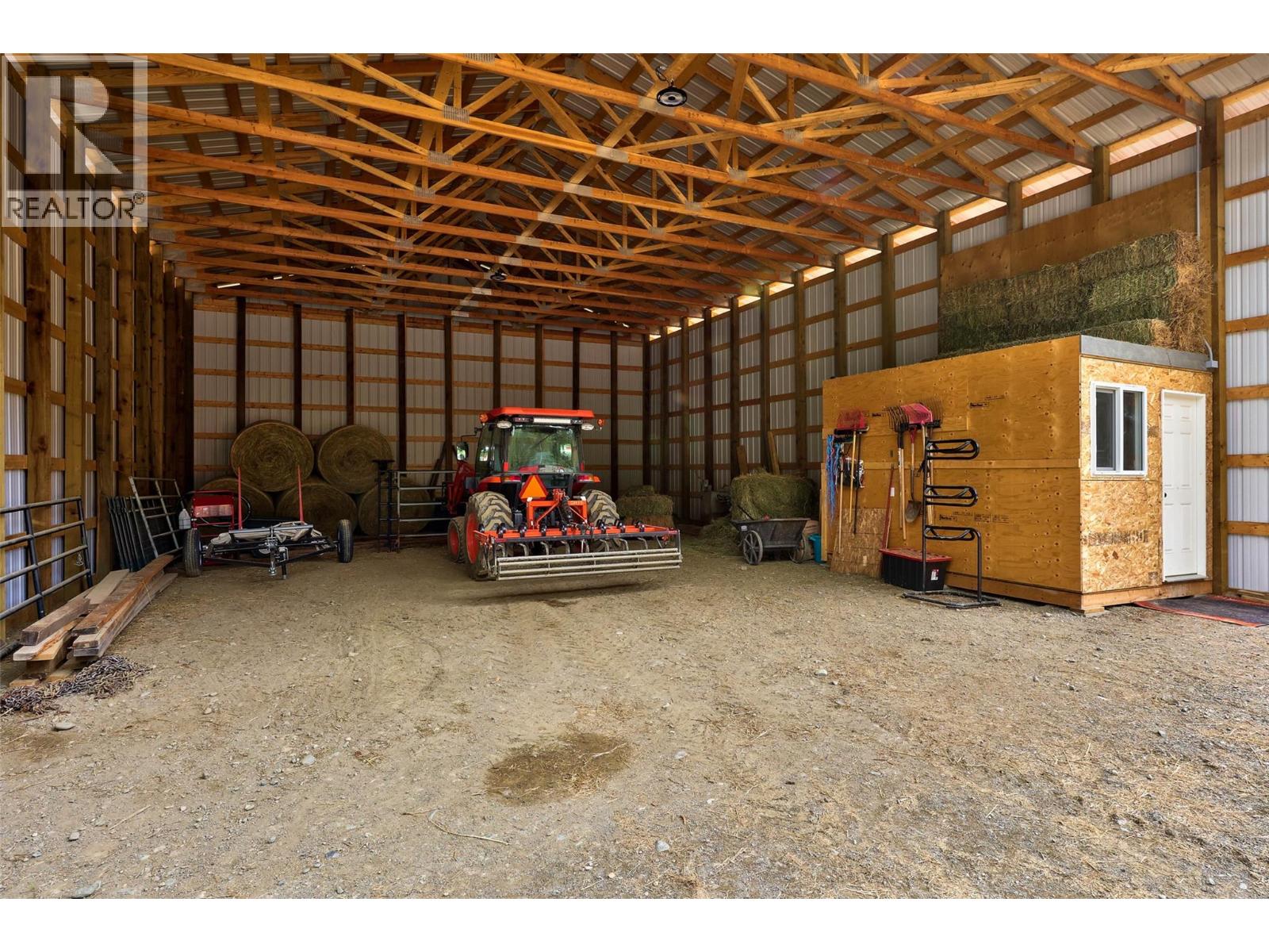 6560 FAWNHILL Road, Kamloops