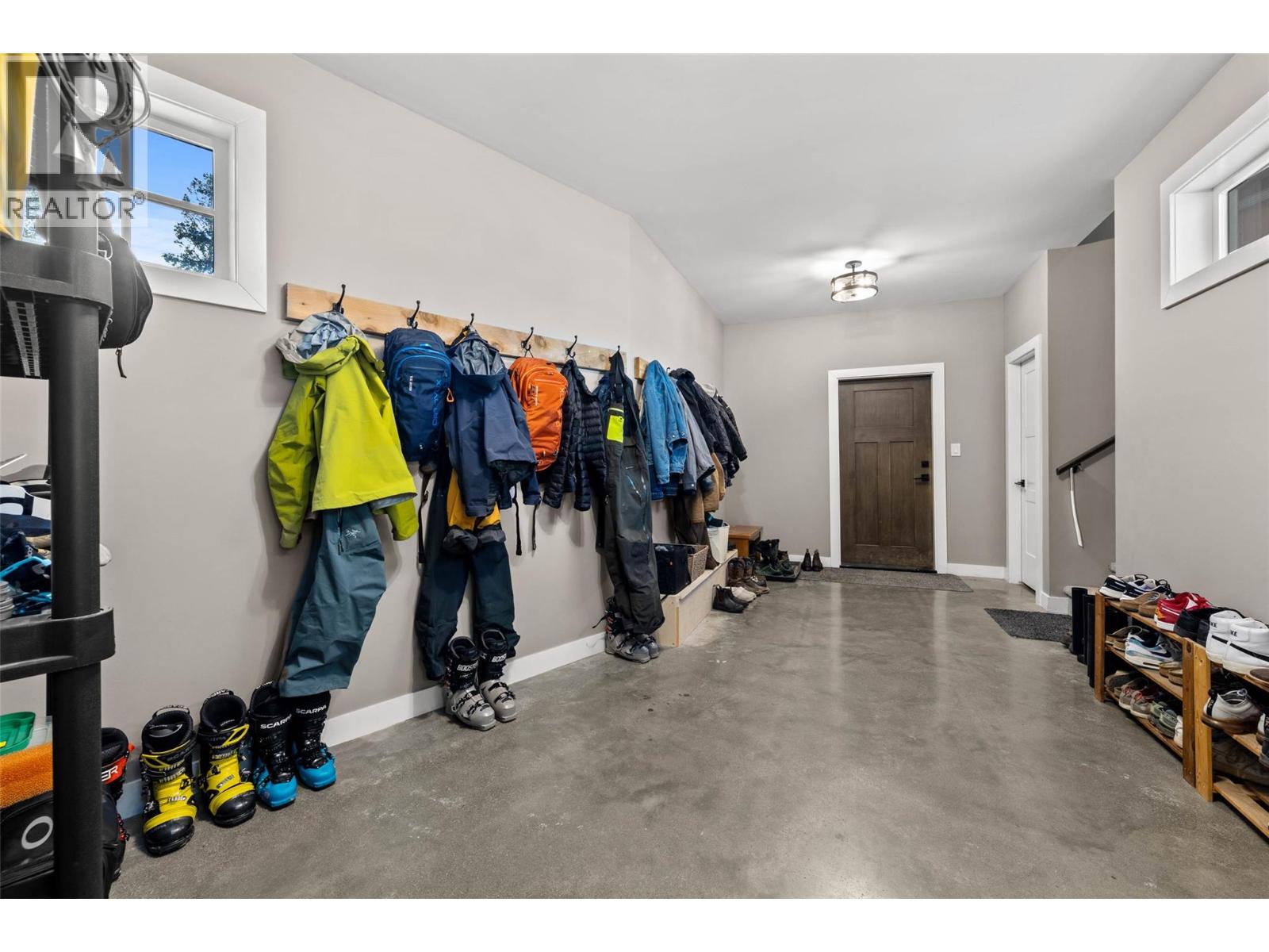 6560 FAWNHILL Road, Kamloops