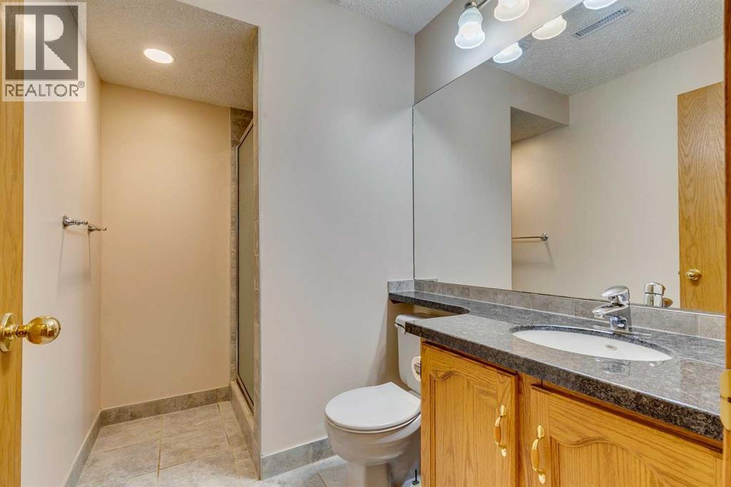 Single Family House 3 Level for Sale in  Millrise Drive SW Millrise Calgary 