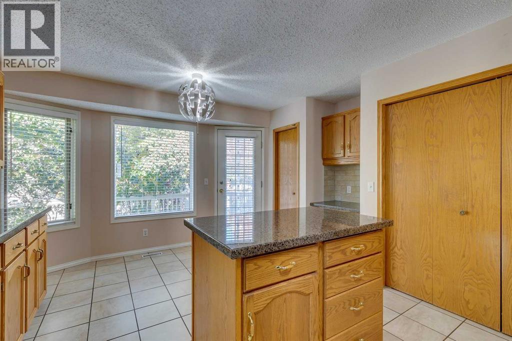 Single Family House 3 Level for Sale in  Millrise Drive SW Millrise Calgary 