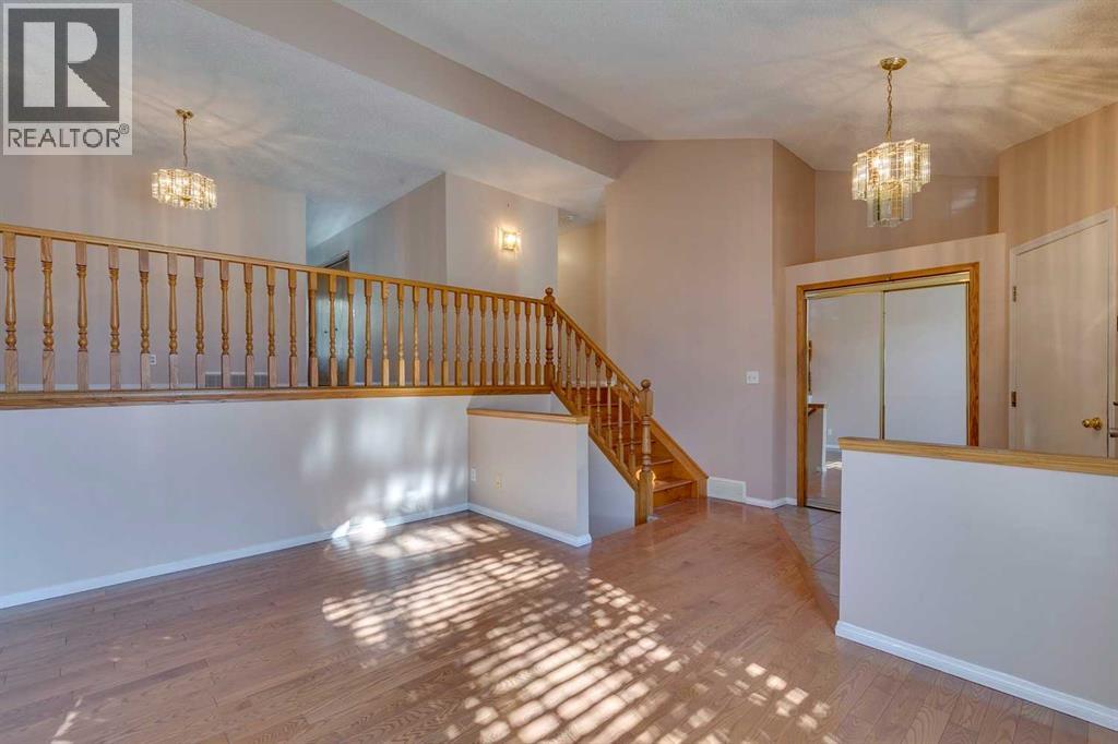 Single Family House 3 Level for Sale in  Millrise Drive SW Millrise Calgary 