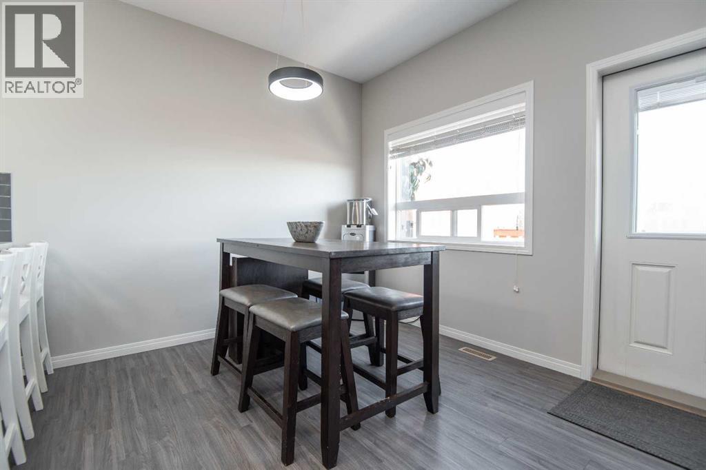 26 Hutton Place, Penhold