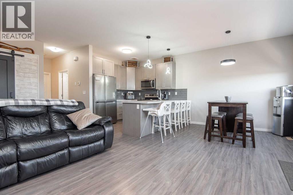 26 Hutton Place, Penhold