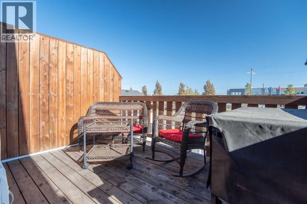 26 Hutton Place, Penhold