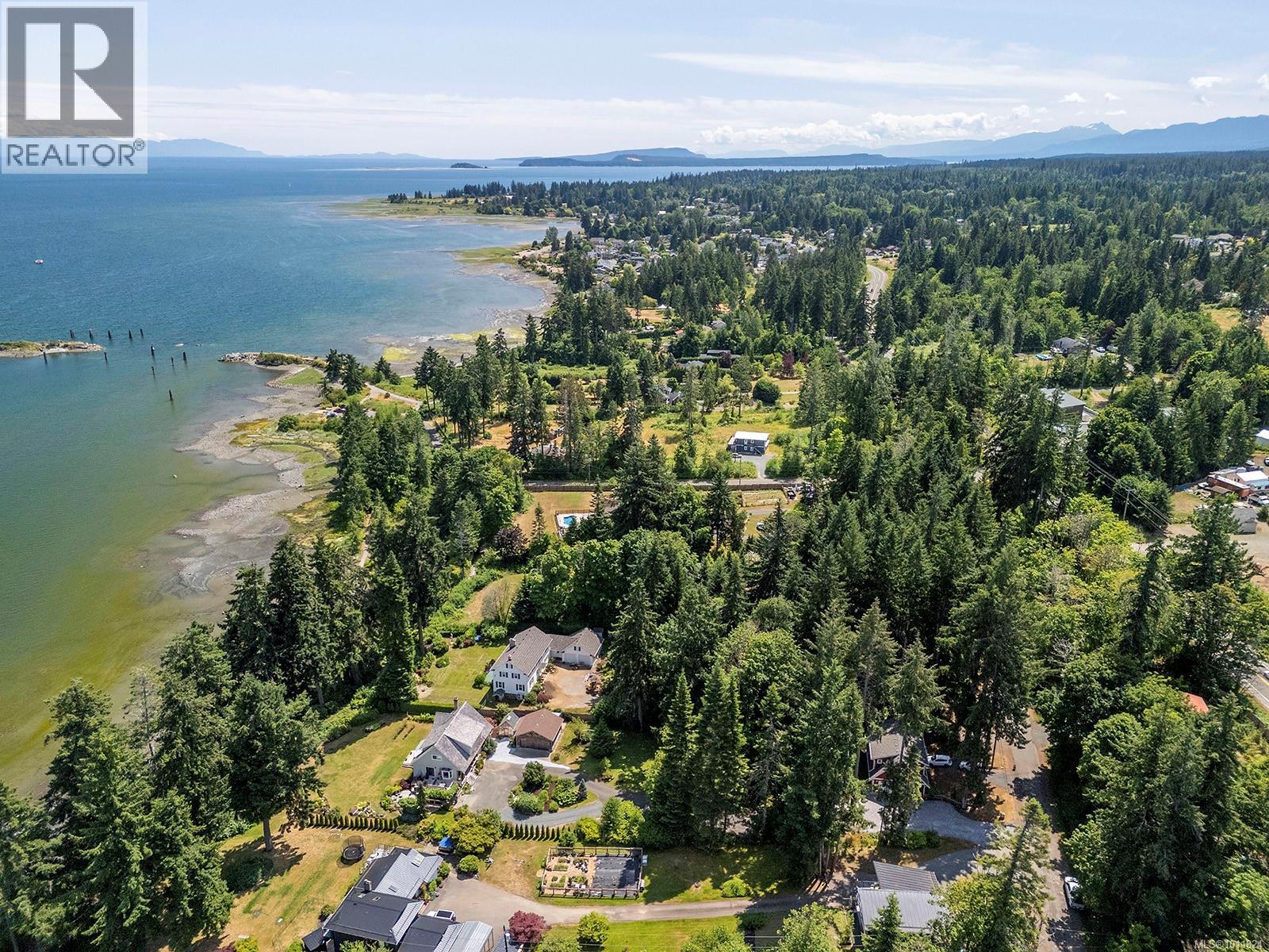 4026 Haas Rd, Courtenay