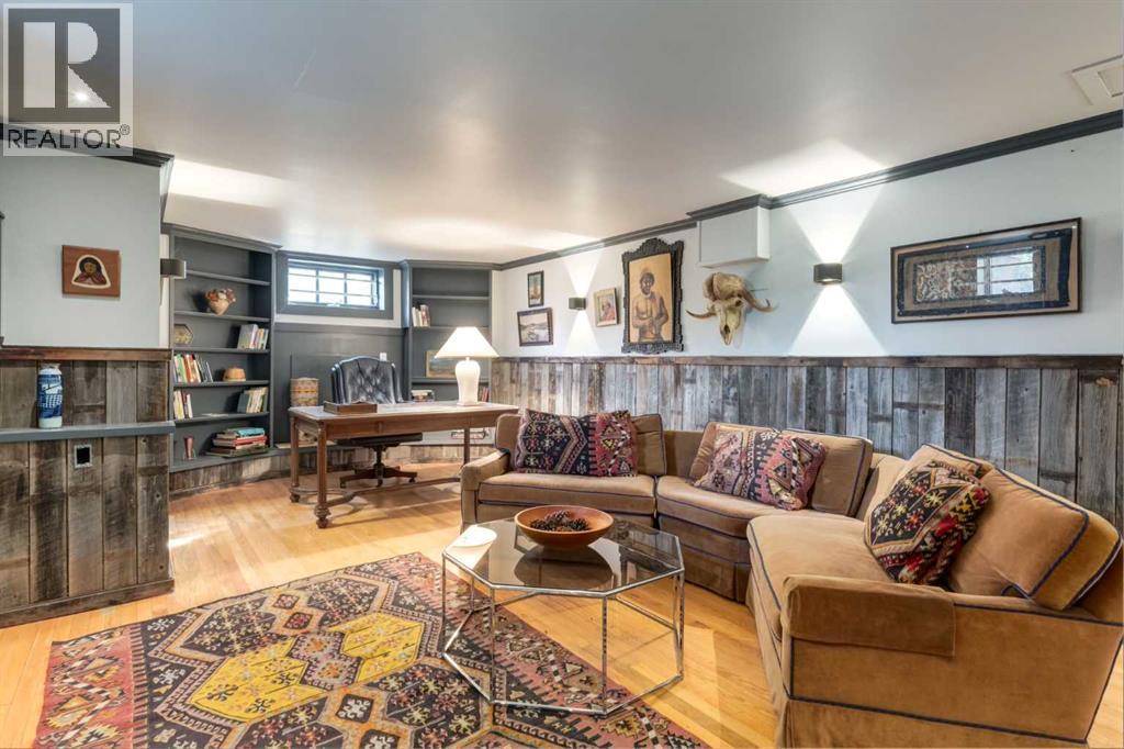 Single Family House for Sale in  Carleton Street SW Upper Mount Royal Calgary 