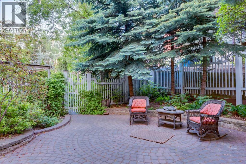 Single Family House for Sale in  Carleton Street SW Upper Mount Royal Calgary 