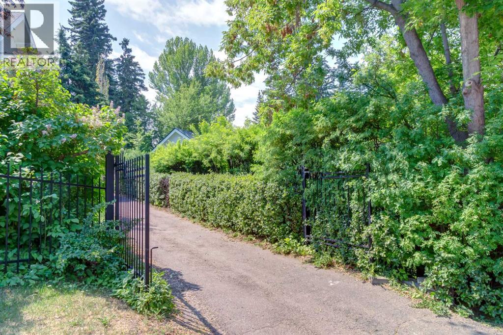 Single Family House for Sale in  Carleton Street SW Upper Mount Royal Calgary 