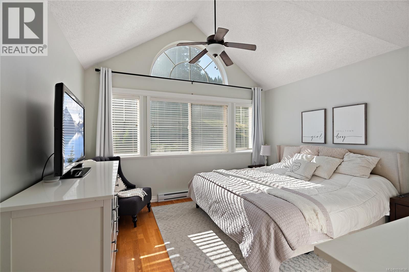  768 Hanbury Place, Highlands