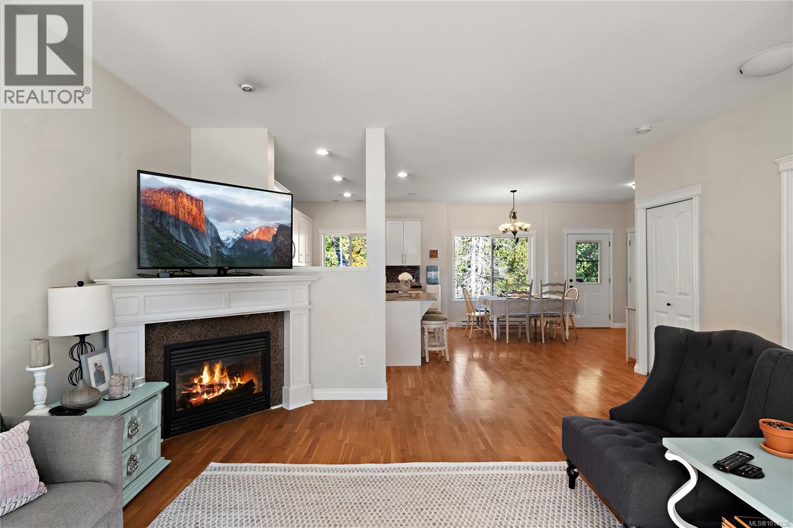  768 Hanbury Place, Highlands
