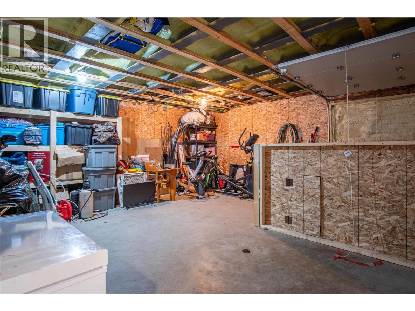  10335 Long Road, Lake Country
