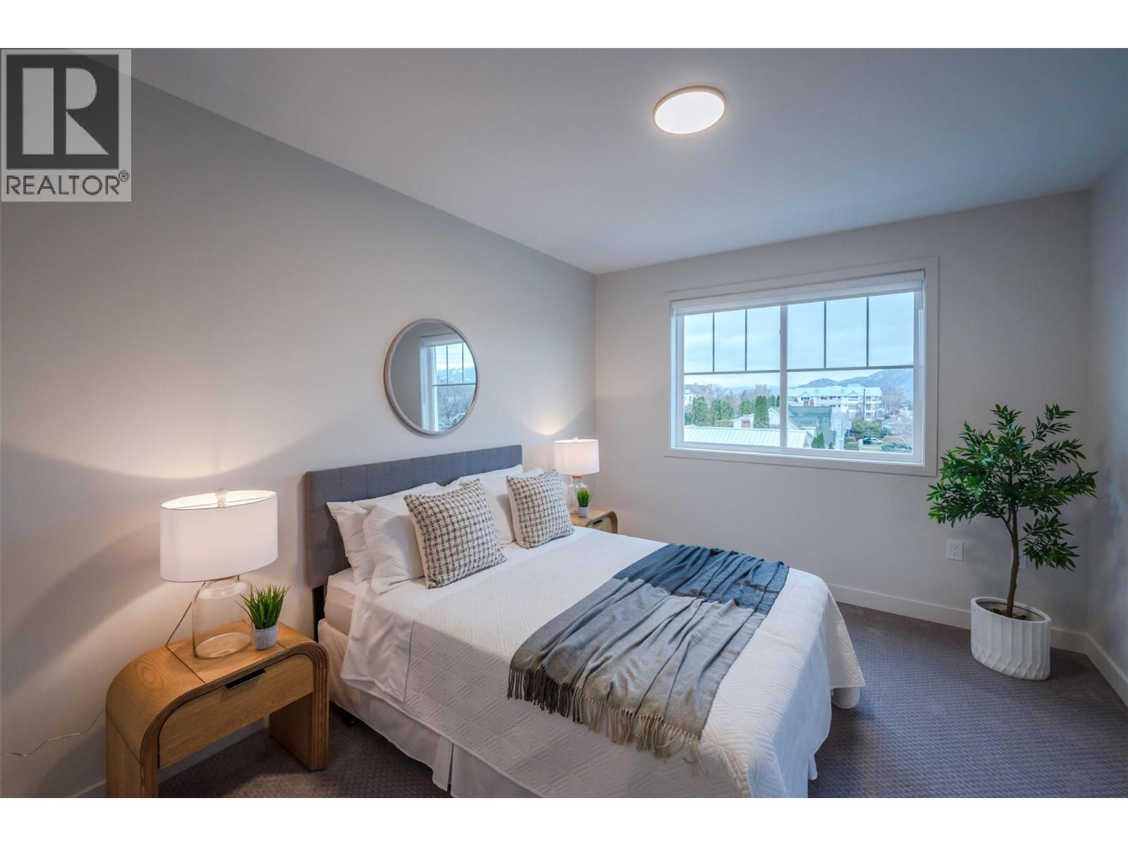106 784 ARGYLE Street, Penticton